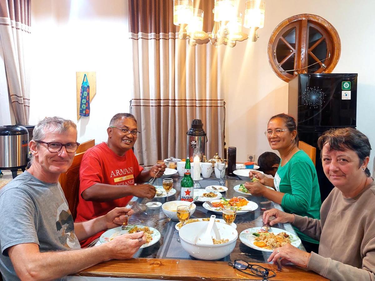 Kopa Hilltop - Family Guest Home Ruteng Bagian luar foto